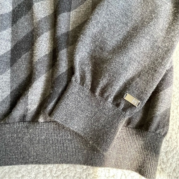 Tiger Woods Collection Wool Sweaters Mens XL Gray/Black V-Neck Pullover Golf coz - Picture 7 of 14